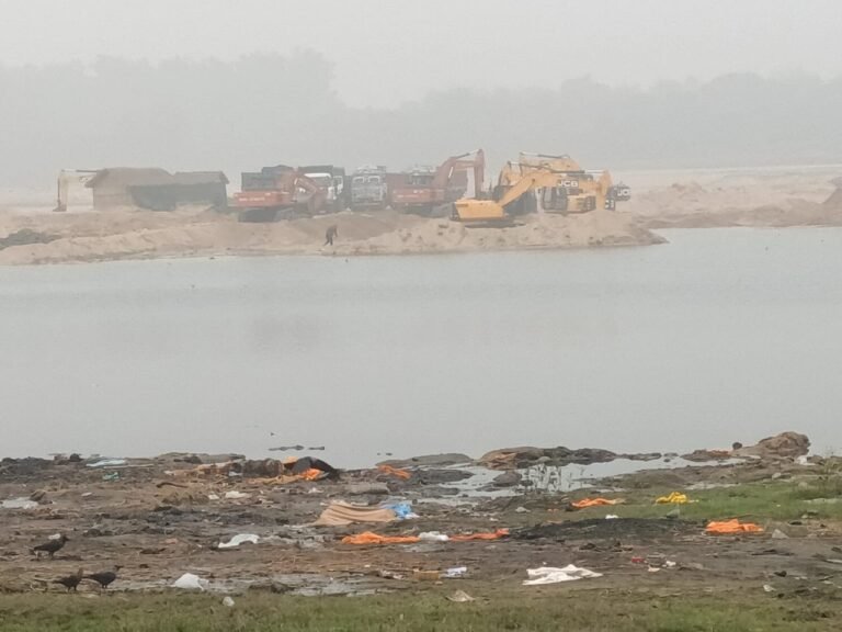 দামোদর নদী থেকে বালি উত্তোলন নিয়ে তীব্র বিতর্ক, অভিযোগে অগ্নিমিত্রা পাল