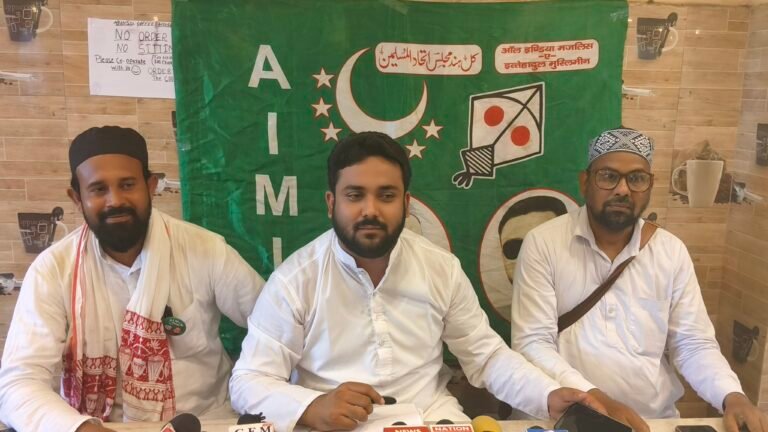 আসানসোলে AIMIM-এর অভিযোগ, ওয়াইসির কর্মসূচি বাতিলে প্রশাসনের বিরুদ্ধে ক্ষোভ