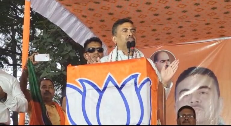 দুর্গাপুরে জনসভা থেকে তৃণমূলকে আক্রমণ শুভেন্দু অধিকারীর