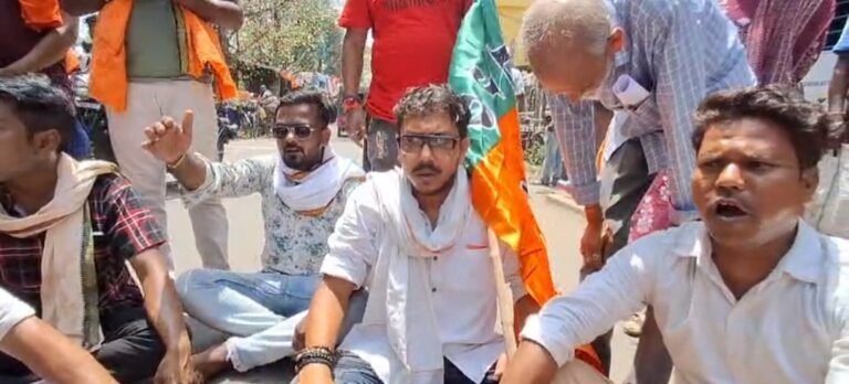 मातृशक्ति फॉर्म भरवा रहे भाजपा कर्मियों पर हमला, महिला के साथ दुर्व्यवहार का आरोप