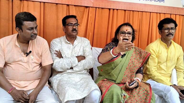 পশ্চিম বর্ধমানের রবীন্দ্র ভবনে তিনদিনব্যাপী প্রদর্শনী ও সাংস্কৃতিক অনুষ্ঠানের সমাপ্তি, উন্নয়নের বার্তা বিজেপির