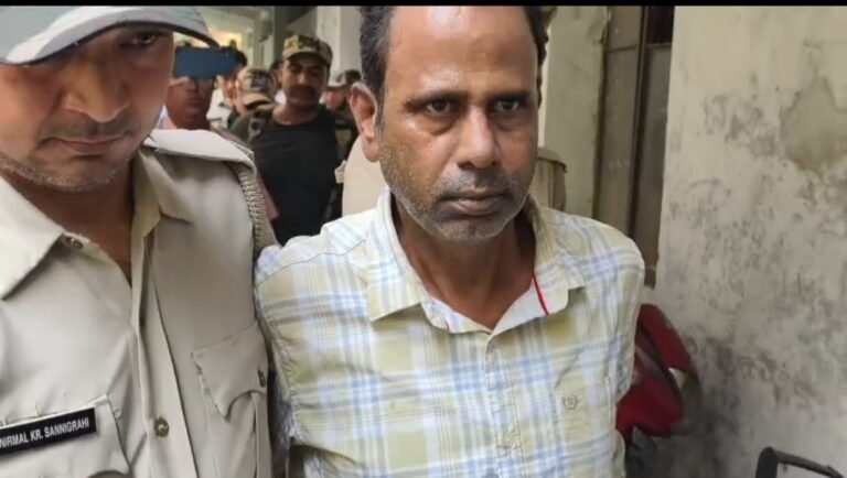 গোগলা অঞ্চলের তৃণমূল সভাপতি গৌতম ঘোষ গ্রেফতার, থানার সামনে বিজেপির বিক্ষোভ