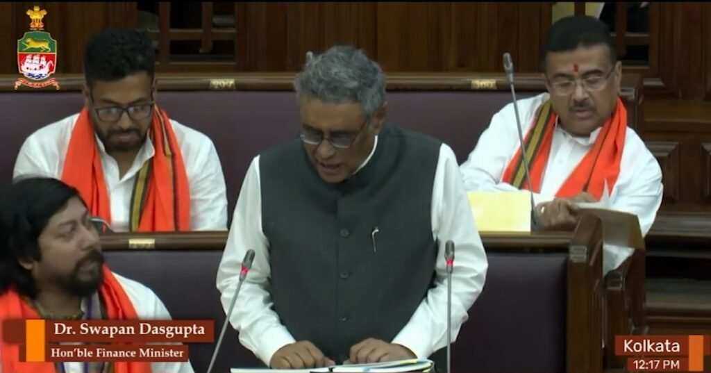 প্রথম বাজেটে ডিএ বৃদ্ধি, কর্মসংস্থান ও জনকল্যাণমূলক প্রকল্পে জোর