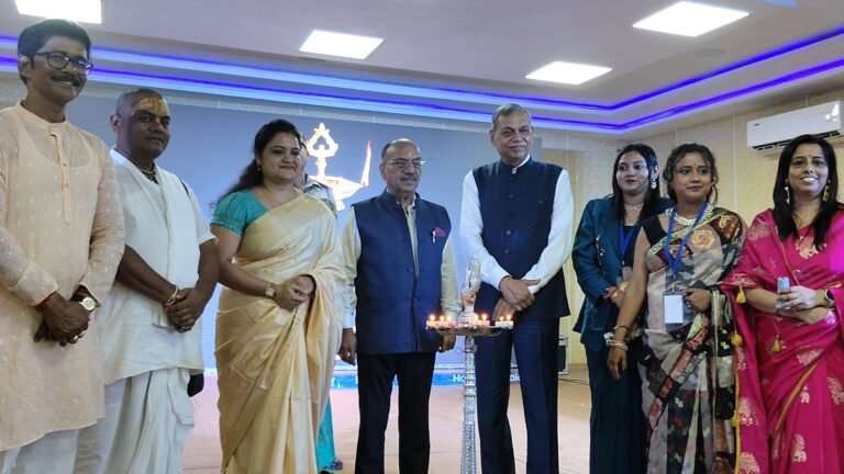 আসানসোল ক্লাবে ‘নারী উৎকর্ষ মেলা’-র উদ্বোধন, নারী ক্ষমতায়নের বার্তা